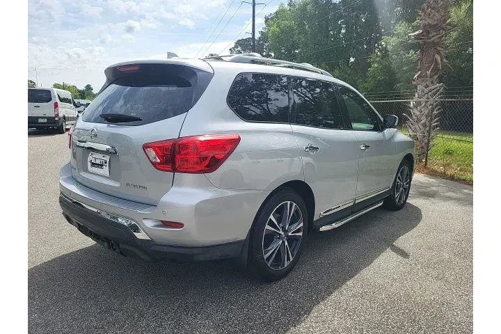 $22997 : Nissan Pathfinder 2019 S 4dr image 2