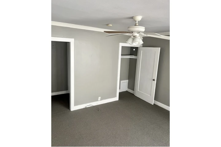 $1600 : Apart 1 Rec 1BAÑO en Hawthorne image 5