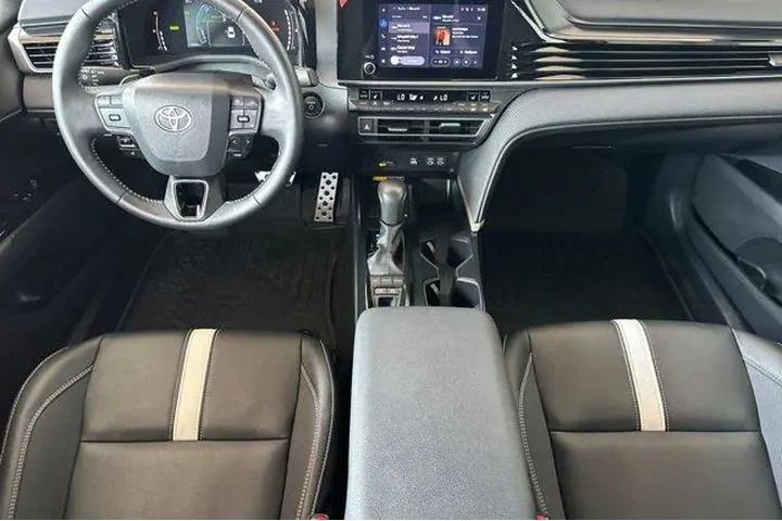 $31000 : Toyota Camry 2025 SE 4dr Sed image 6