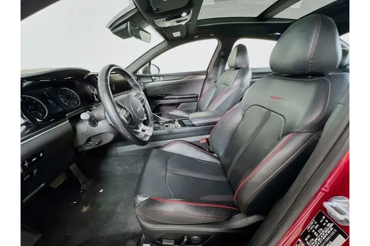 $24975 : Kia K5 2022 GT 4dr Sedan image 10