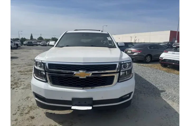 $18995 : Chevrolet Suburban 2017 4x2 image 2