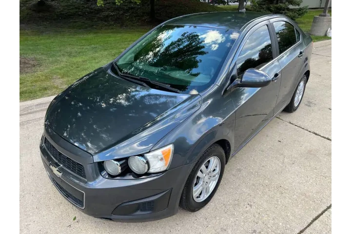 $4995 : 2013 Sonic LT Auto image 1