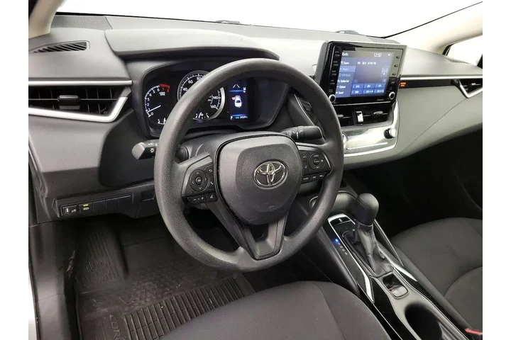$20998 : Toyota Corolla 2022 LE 4dr S image 9