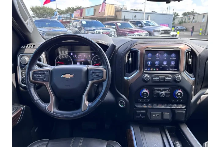 2022 Silverado 1500 LTD HIGHC image 8