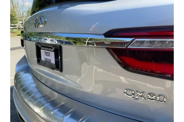 $16985 : INFINITI QX80 2020 Luxe 4dr image 9