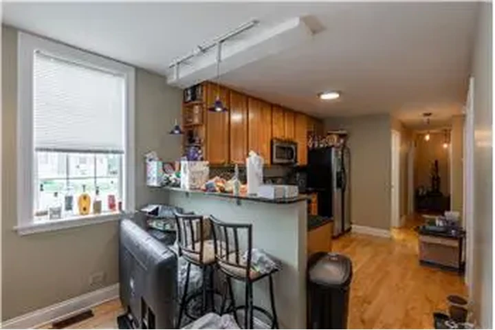 $3600 : Rental property with 4 bedro image 4