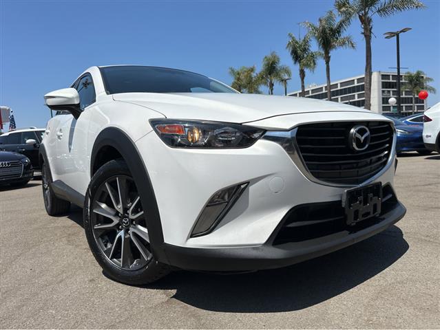 $9977 : 2017 CX-3 Touring image 3