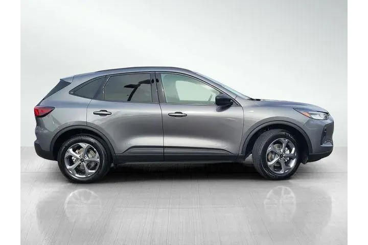 $25673 : Ford Escape 2025 AWD ST-Line image 3