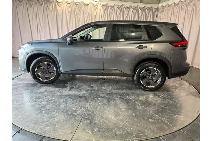 $24499 : Nissan Rogue 2026 SV 4dr Cro image 8