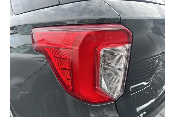 $35990 : Ford Explorer 2024 AWD XLT 4 image 7