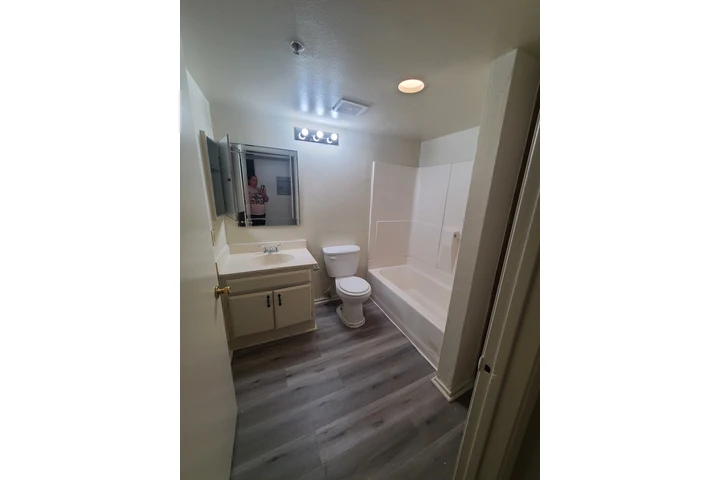 $1950 : Apartamento de Renta image 3