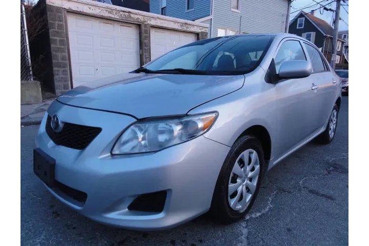 $8950 : 2010 Corolla LE image 8
