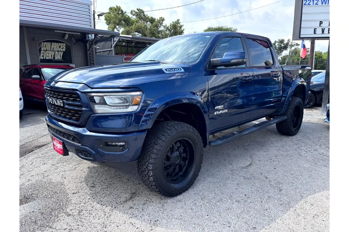 2023 RAM 1500 Laramie image 1