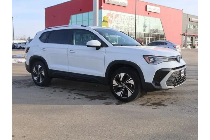 $25377 : Volkswagen Taos 2025 AWD SE image 2