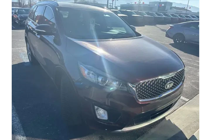 $14990 : Kia Sorento 2018 AWD SX V6 4 image 1
