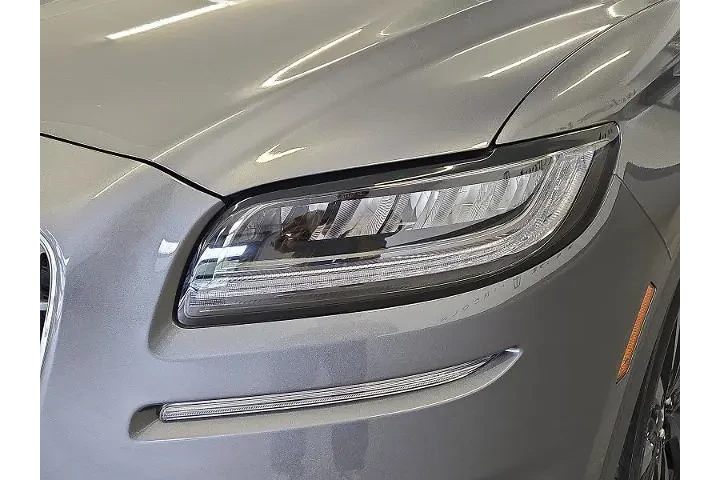 $39999 : Lincoln Nautilus 2021 AWD Re image 9