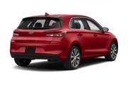 $13750 : Hyundai ELANTRA GT 2018 4dr thumbnail