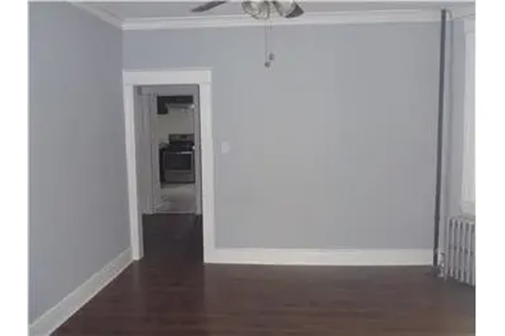 $2300 : Rental property with 2 bedro image 8