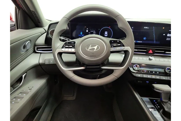 $21998 : Hyundai ELANTRA 2024 SEL 4dr image 10