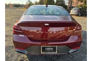 $38990 : Genesis G70 2025 2.5T Standa thumbnail
