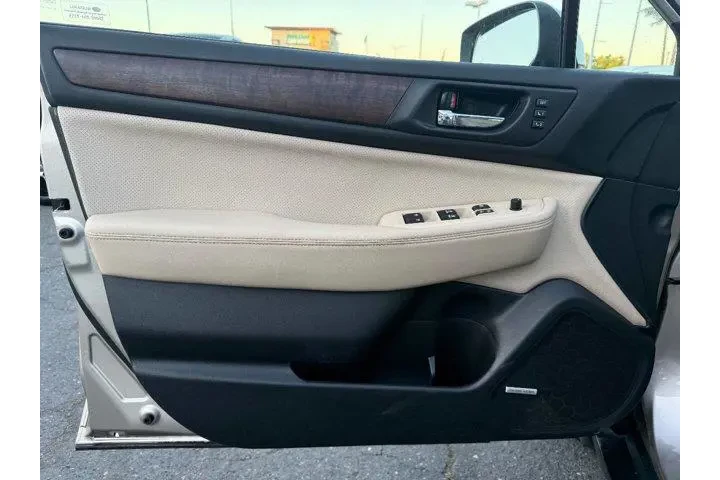 $16995 : Subaru Outback 2016 AWD 2.5i image 9