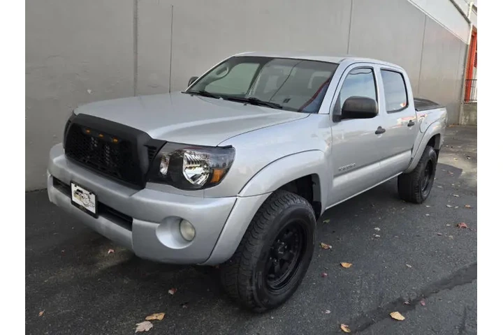$11900 : 2007 Tacoma V6 image 3