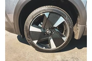 $25937 : Nissan Kicks 2025 SR 4dr Cro thumbnail
