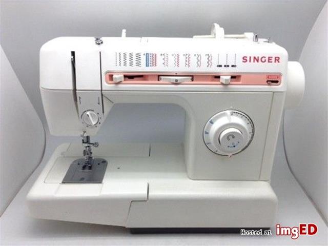 Técnico de Maquinas de coser image 3