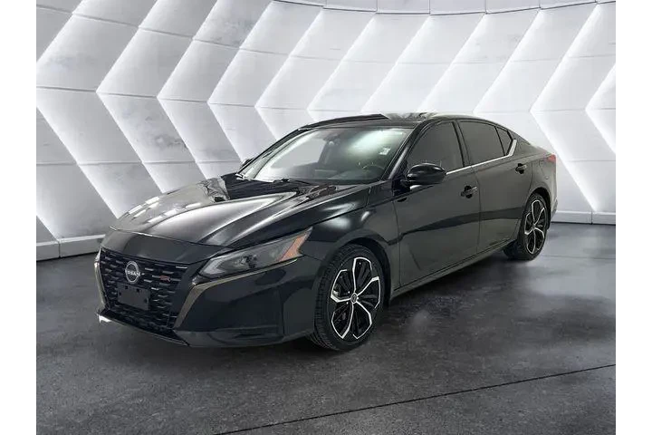 $23791 : Nissan Altima 2024 2.5 SR 4d image 3