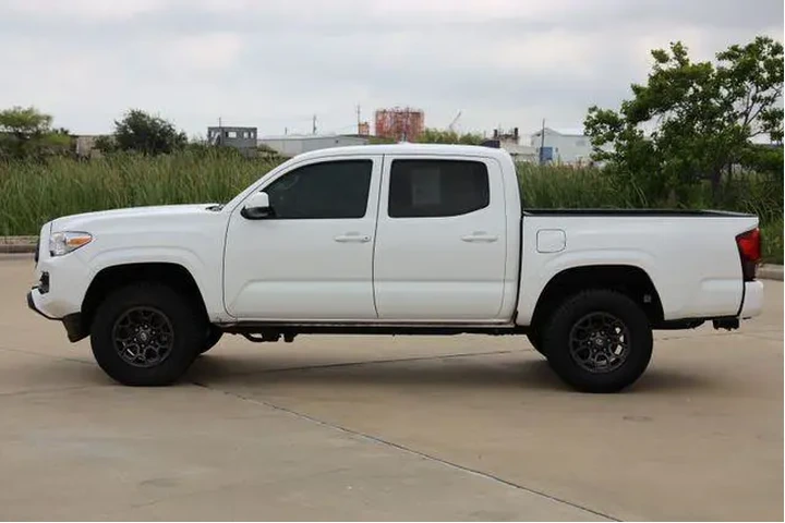 $34350 : Toyota Tacoma 2023 4x4 TRD P image 5