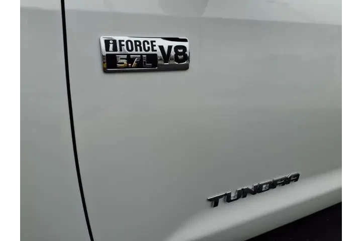 $31995 : Toyota Tundra 2017 4x4 Limit image 10