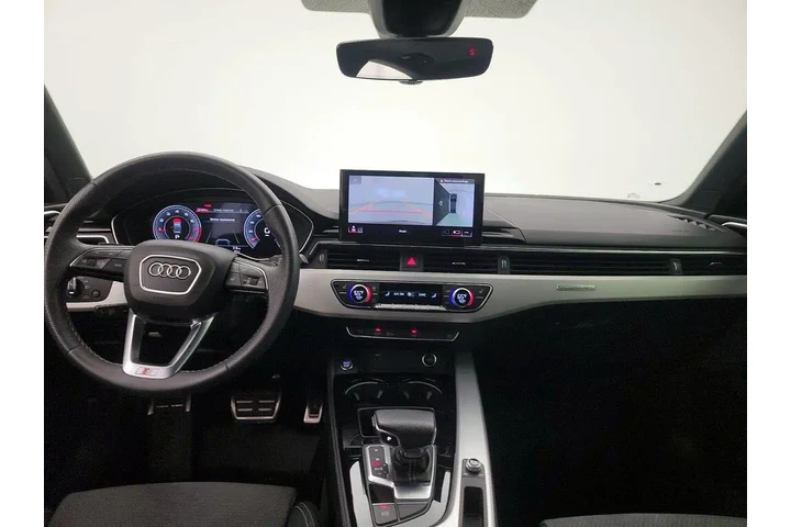 $31998 : Audi A4 2023 AWD quattro S l image 9