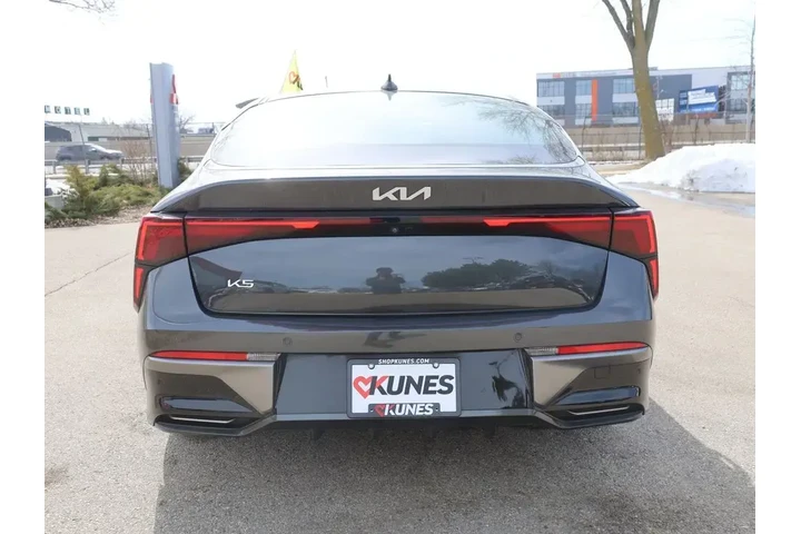 $21677 : Kia K5 2025 LXS 4dr Sedan image 8