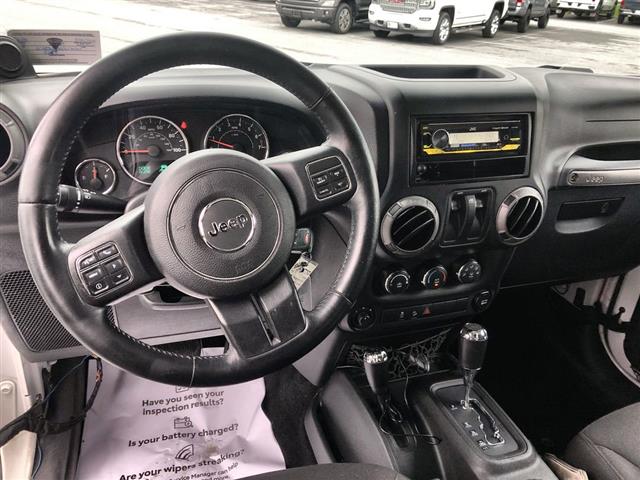 $14300 : PRE-OWNED 2013 JEEP WRANGLER image 10