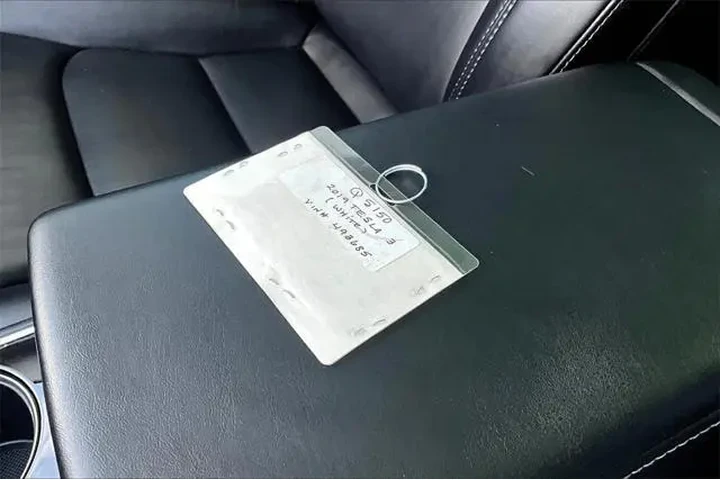 $18998 : Tesla Model 3 2019 AWD Perfo image 10