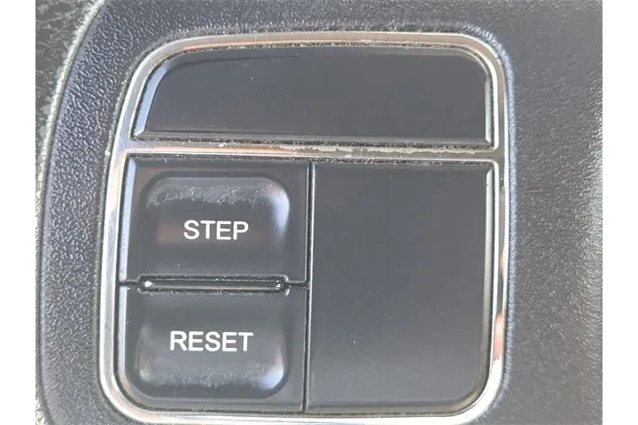 $12022 : Jeep Wrangler 2013 4x4 Sport image 7