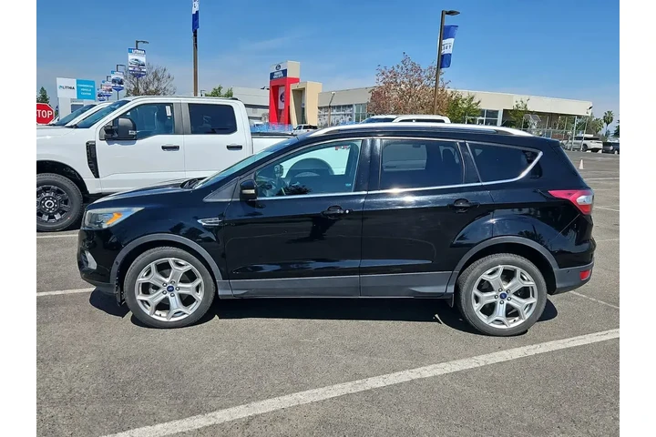 $13000 : Ford Escape 2017 Titanium 4d image 5