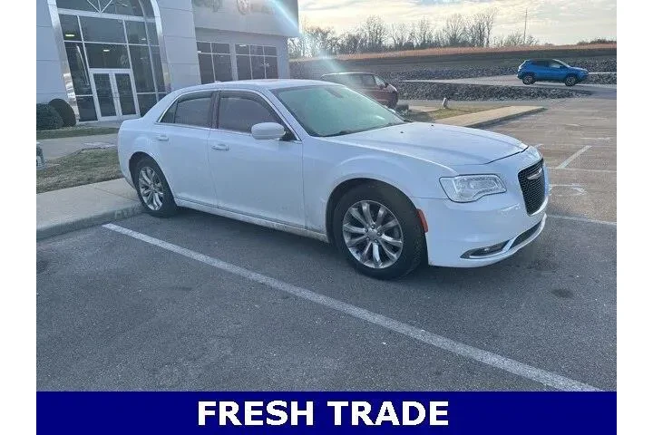 $11888 : Chrysler 300 2016 AWD Limite image 1