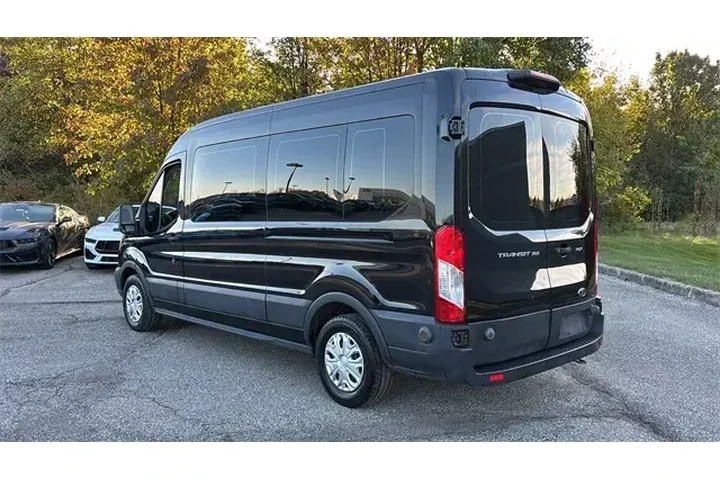 $24908 : Ford Transit 2019 350 XL 3dr image 4
