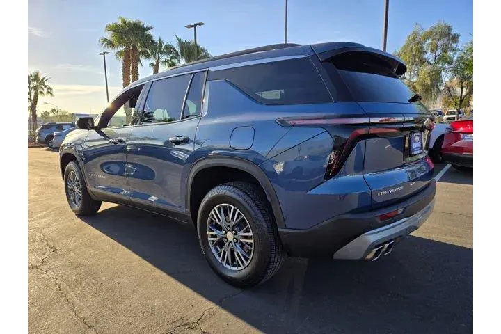 $35124 : Chevrolet Traverse 2024 LT 4 image 4