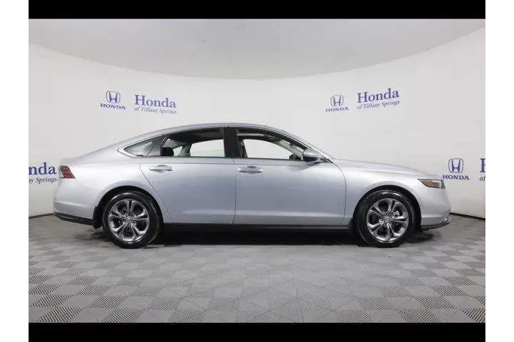 $27875 : Honda Accord 2024 EX 4dr Sed image 8