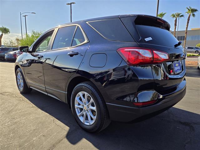 $20391 : Pre-Owned 2021 Equinox LS image 4