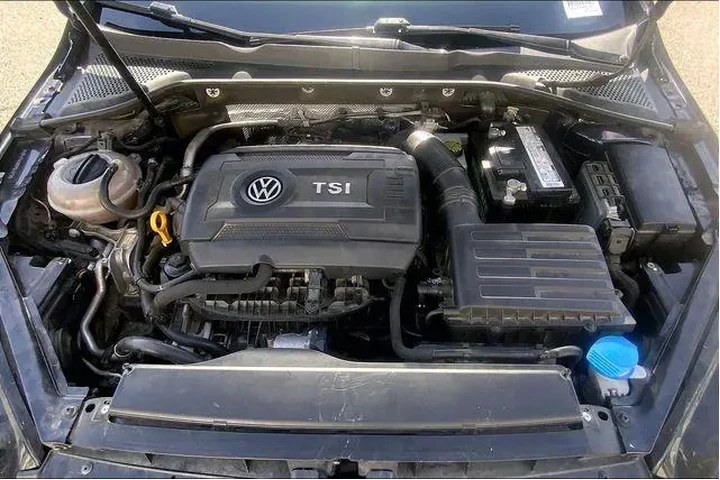 $13995 : Volkswagen Golf GTI 2016 S 4 image 10