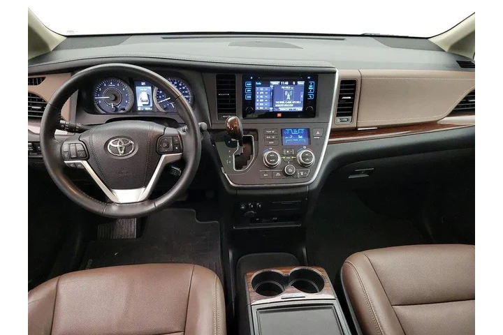 $29998 : Toyota Sienna 2015 AWD XLE 7 image 9