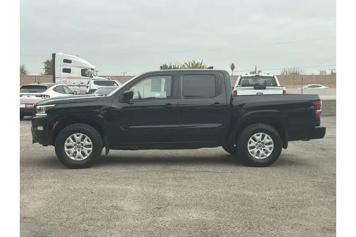 $31990 : Nissan Frontier 2022 4x4 S 4 image 6