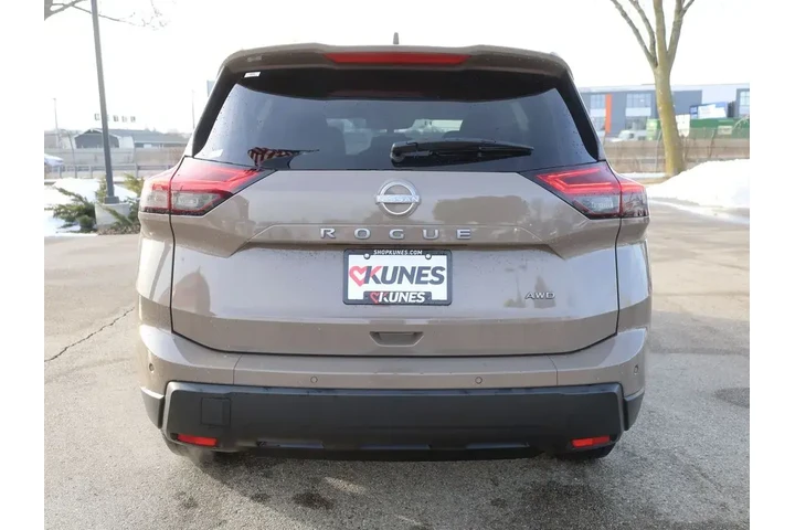 $23377 : Nissan Rogue 2025 AWD SV 4dr image 8