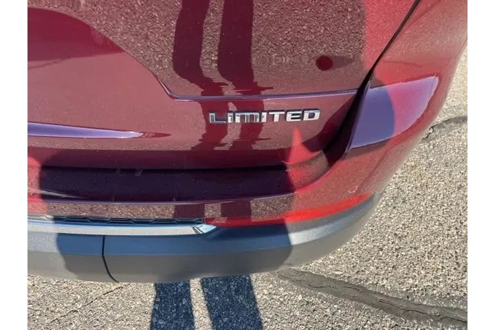 $31495 : Jeep Grand Cherokee L 2023 4 image 9