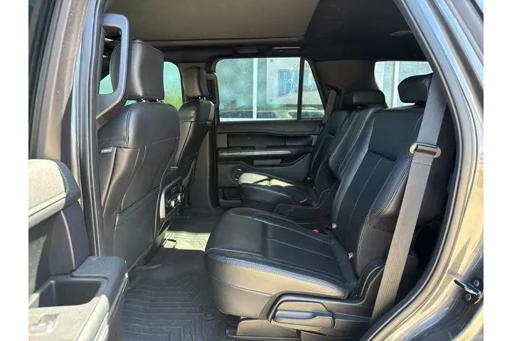 $23988 : Ford Expedition 2020 4x2 XLT image 2