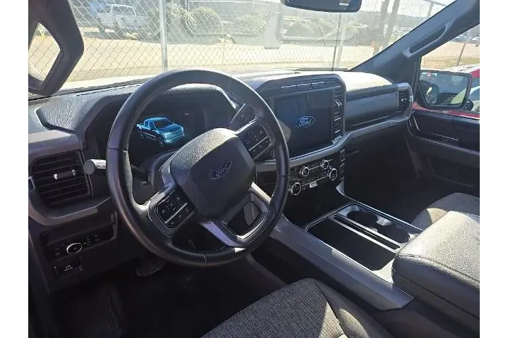 $38643 : Ford F-150 2024 4x4 XLT 4dr image 7