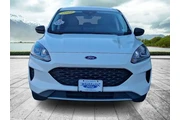 $16797 : Ford Escape 2022 AWD SE 4dr thumbnail